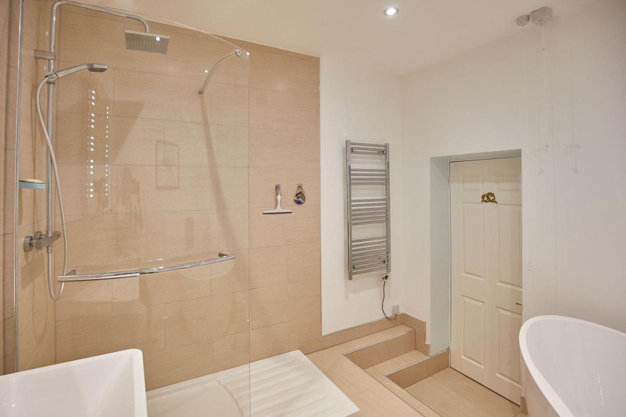 Host & Stay - 4 Metropole Towers 휫비 외부 사진